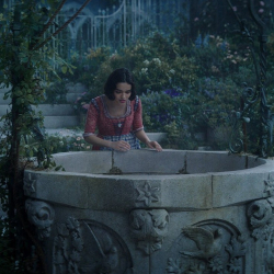 Snow White screen 3